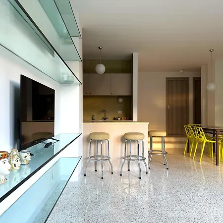 Apartments Navigli Center-3